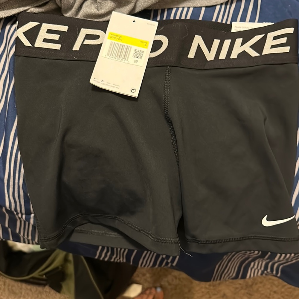 Nike spandex